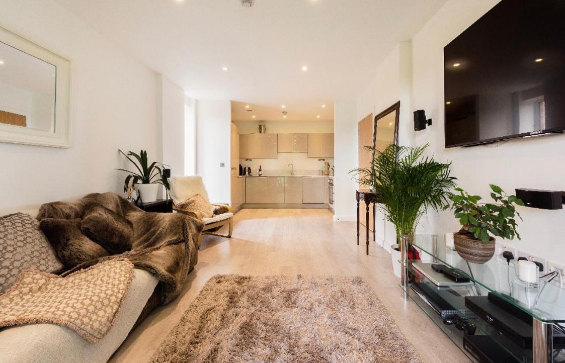 Lovely 2 Bed Apartment 15Mins From Bond St Londra Esterno foto