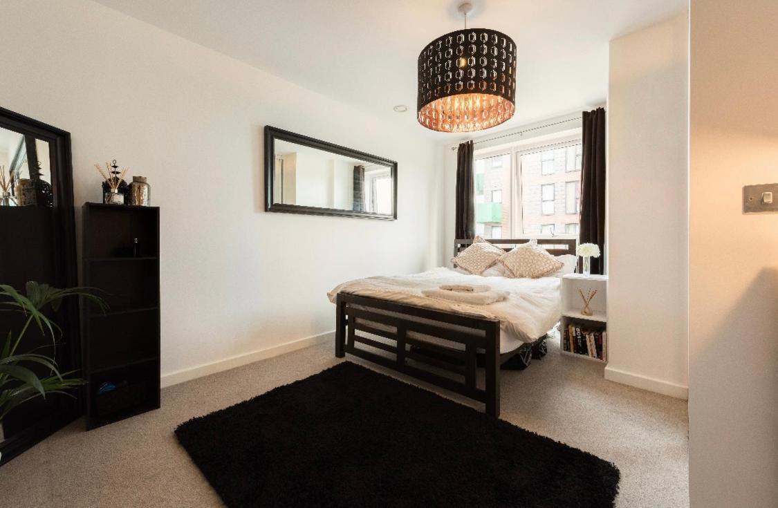 Lovely 2 Bed Apartment 15Mins From Bond St Londra Esterno foto